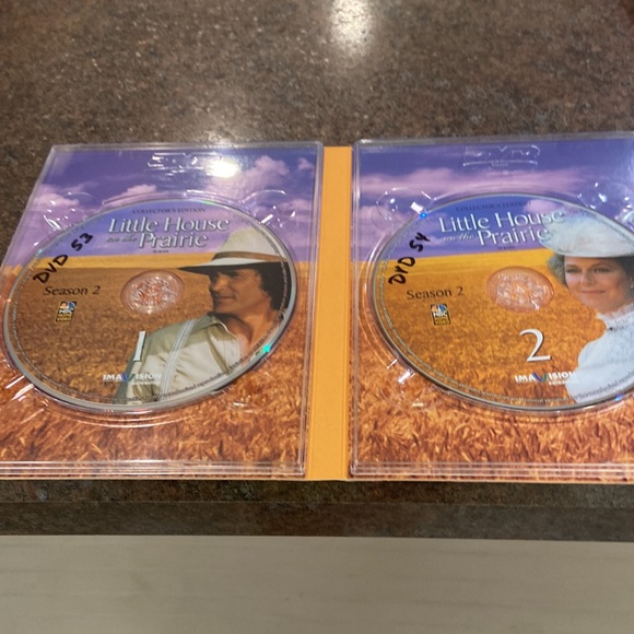 Little House on the Prairie: Season 2 DVD Collectors Set - Picture 3 of 12